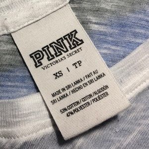 VS shirt! fits oversized and very stretchy